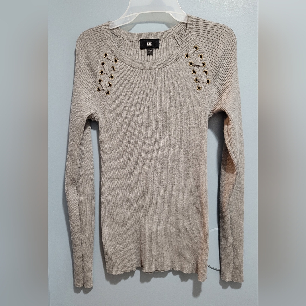iZ Byer Junior Womens Gray Stretchy Pullover Long Sleeve Sweater Size LARGE